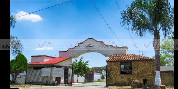 Terreno en venta en Villas de San Antonio, Allende — foto 2 de 8