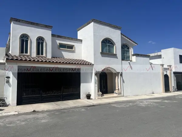 Casa en venta en Los Arrecifes, Apodaca — foto 2 de 27