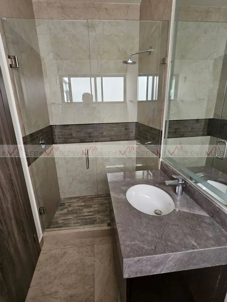 Casa en venta en Valle de Cumbres Premier, García — foto 1 de 13