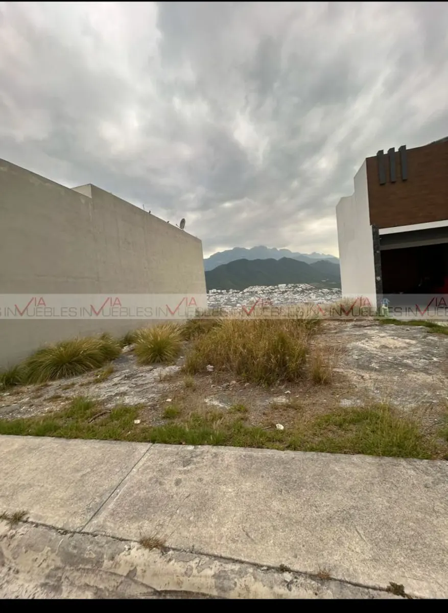 Terreno en venta en Residencial Vistalta, Monterrey — foto 1 de 8