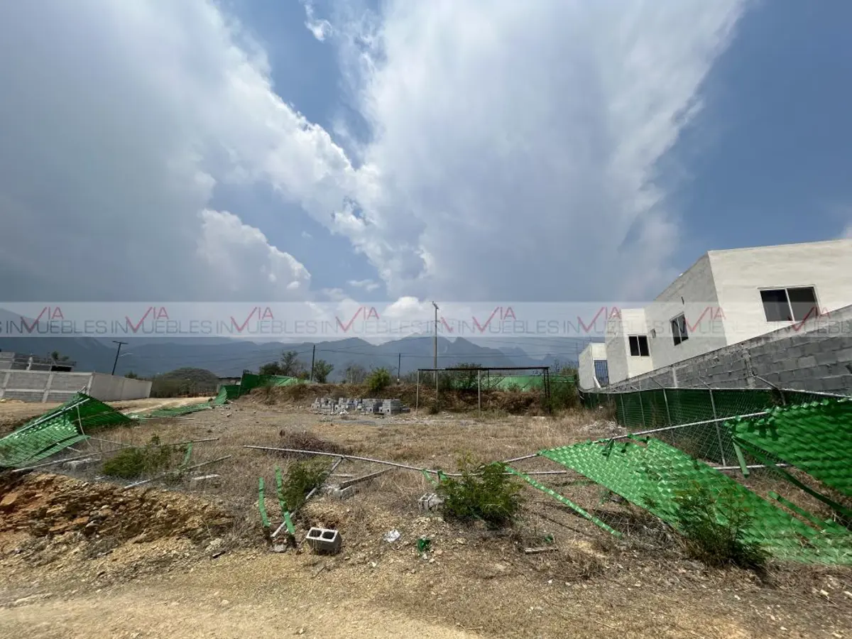 Terreno en venta en San José de Arriba (Los Leones), Santiago — foto 1 de 9