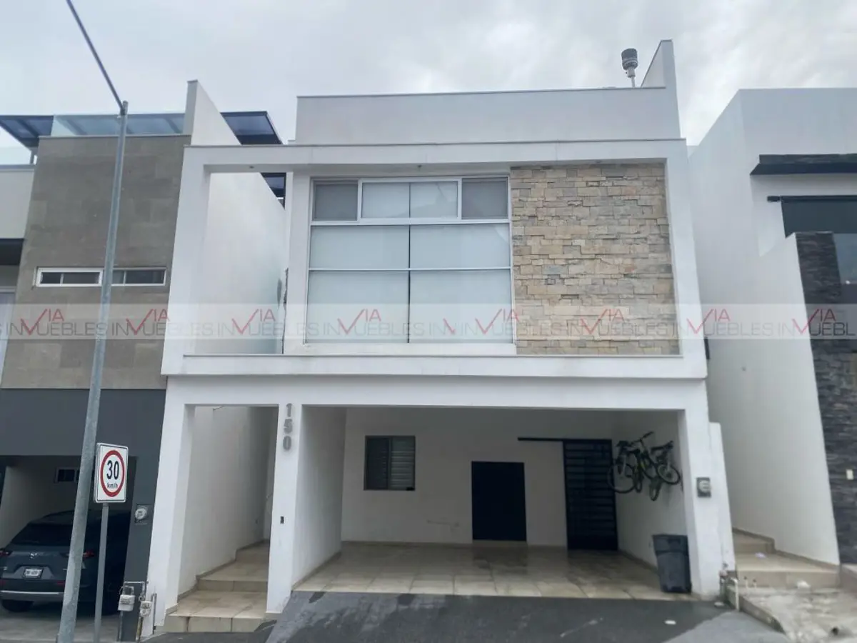 Casa en venta en Cumbres Elite Premier, García — foto 1 de 20