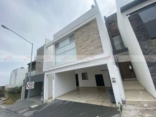 Casa en venta en Cumbres Elite Premier, García — foto 2 de 20