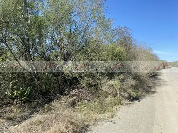 Terreno en venta en Rincón de las Huertas, Montemorelos — foto 2 de 9