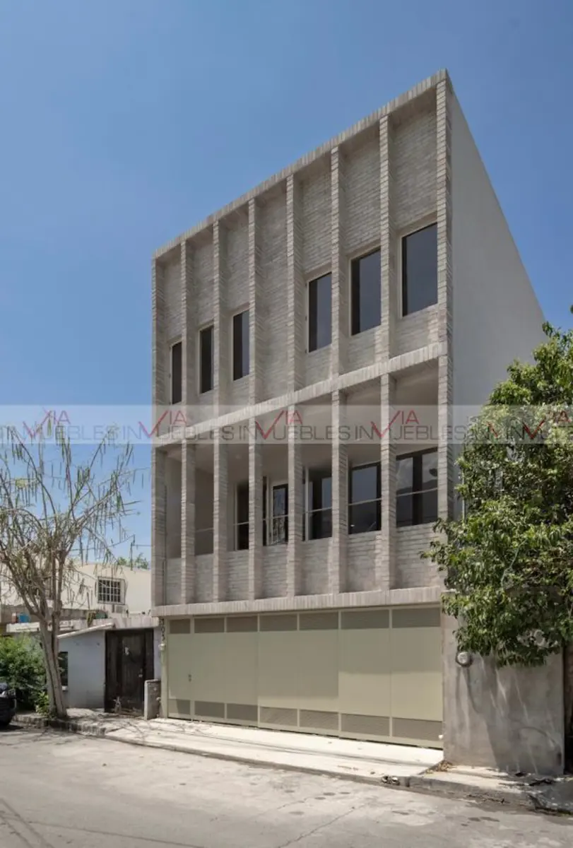 Casa en venta en San Pedro Garza García Centro, San Pedro Garza García — foto 1 de 16