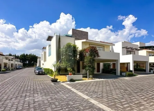 Casa en venta en San Salvador Tizatlalli, Metepec — foto 2 de 26