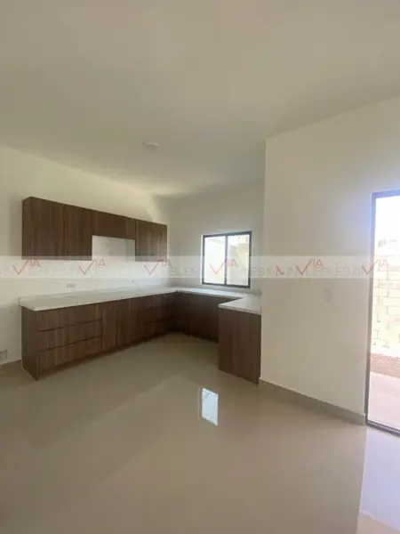 Casa en venta en Porto Cumbres, García — foto 2 de 16