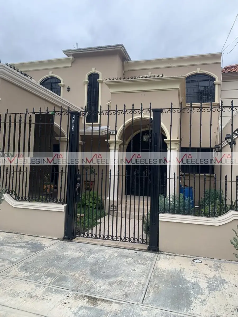 Casa en venta en Lagos del Bosque, Monterrey — foto 1 de 14