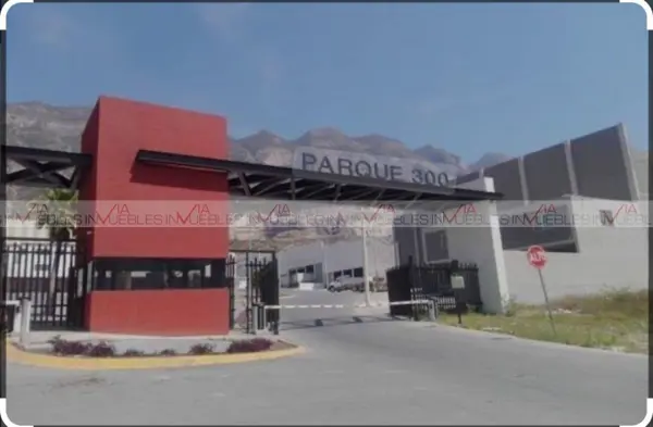 Bodega en renta en Parque 300, Santa Catarina — foto 3 de 11