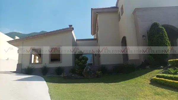 Casa en venta en Portal del Huajuco, Monterrey — foto 3 de 20