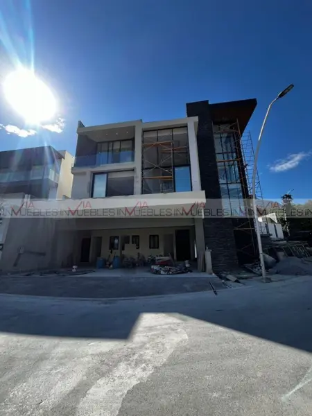Casa en venta en Sierra Alta, Monterrey — foto 3 de 27