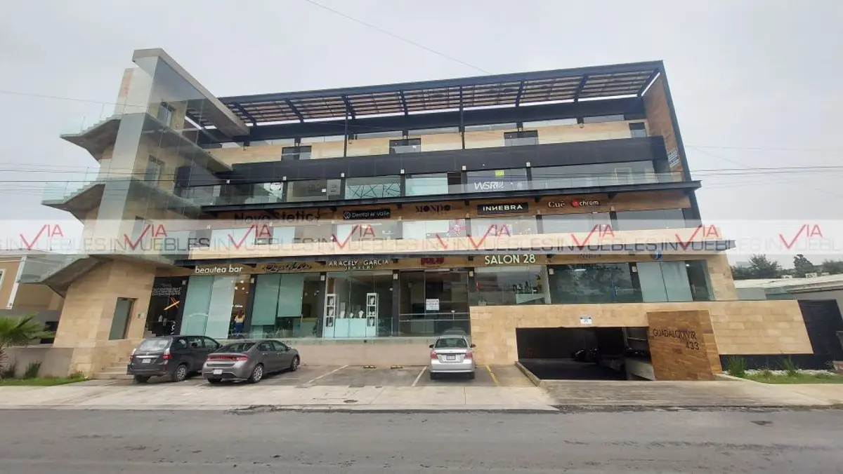 Local en renta en Del Valle, San Pedro Garza García — foto 1 de 12