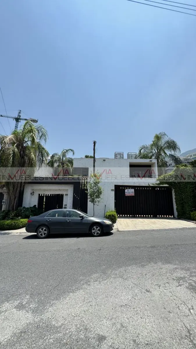 Casa en venta en Las Cumbres, Monterrey — foto 1 de 19