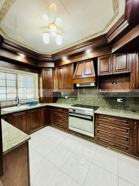 Casa en venta en Colonial La Sierra, San Pedro Garza García — foto 3 de 8