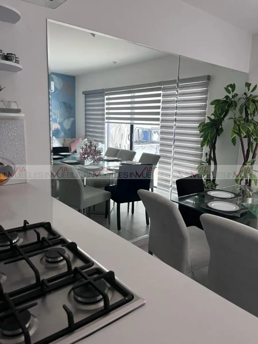 Casa en venta en Porto Cumbres, García — foto 1 de 10