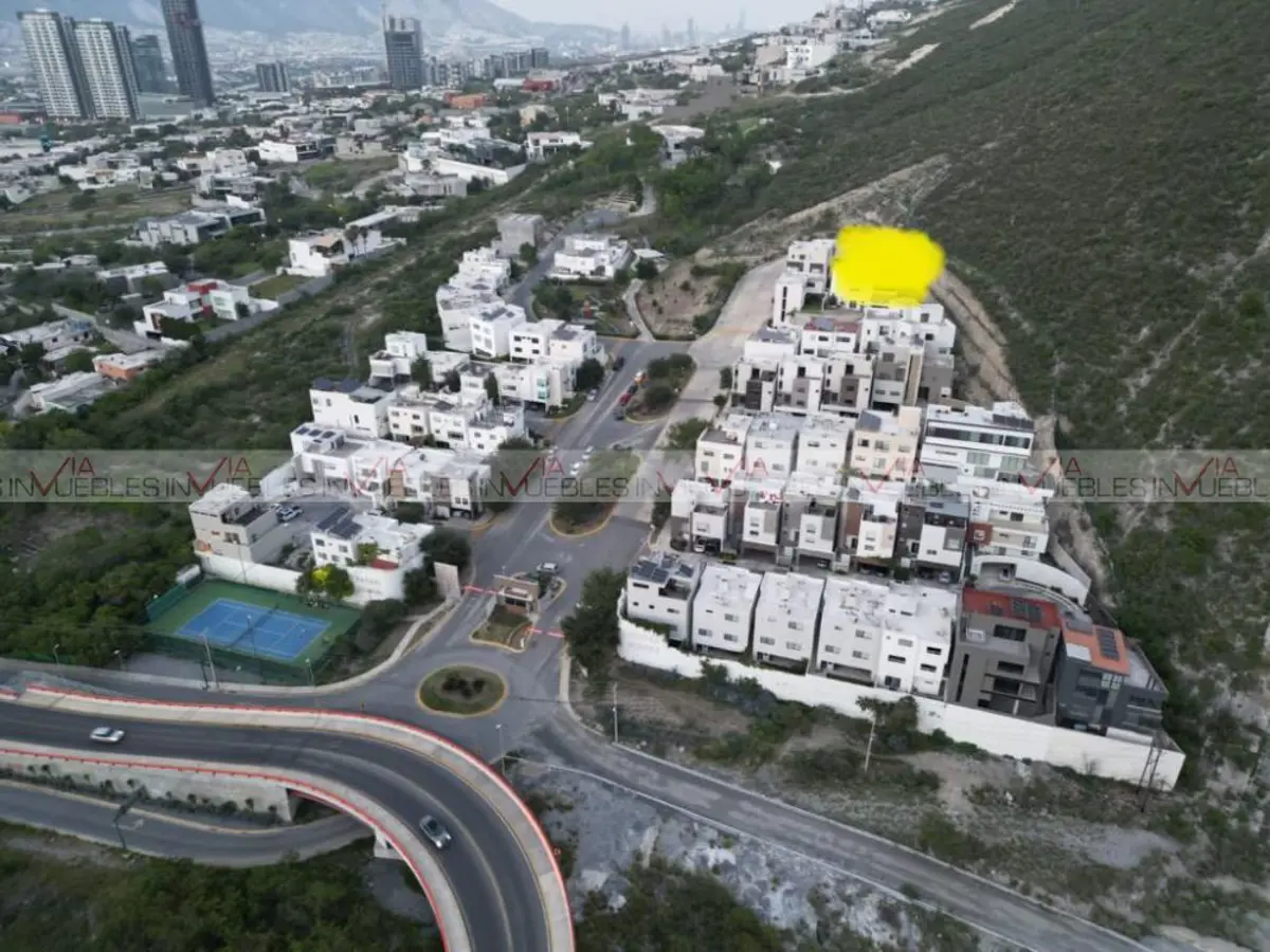 Terreno en venta en Los Cenizos, Santa Catarina — foto 1 de 8