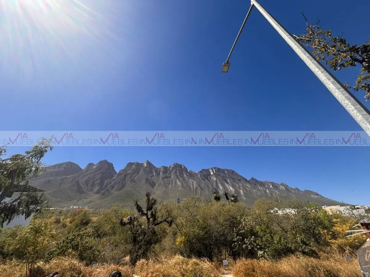 Terreno en venta en Residencial Cumbres, Monterrey — foto 1 de 21