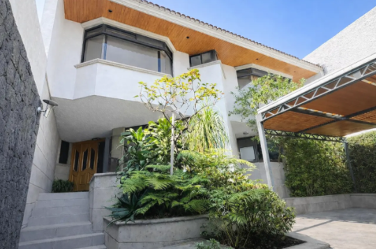 Casa en venta en Rincon del Pedregal, Tlalpan — foto 1 de 20