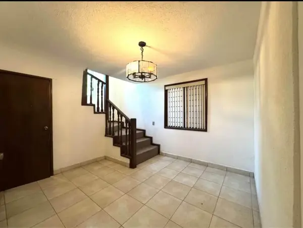 Casa en venta en Las Puentes Sector 7, San Nicolás de los Garza — foto 3 de 12