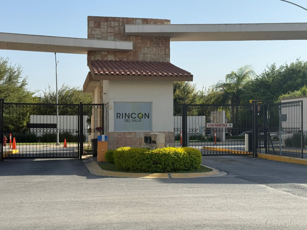 Casa en venta en Los Rincones Residencial, General Escobedo — foto 2 de 22