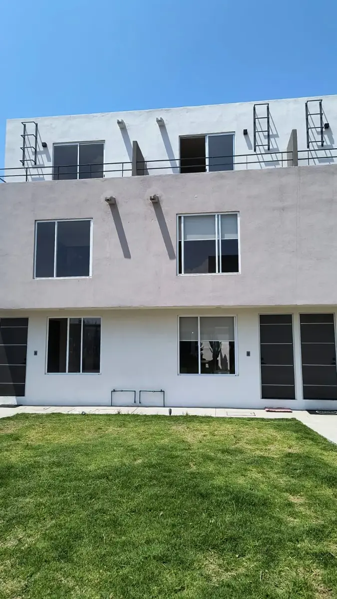 Casa en venta en Hacienda del Bosque, Tecámac — foto 1 de 11