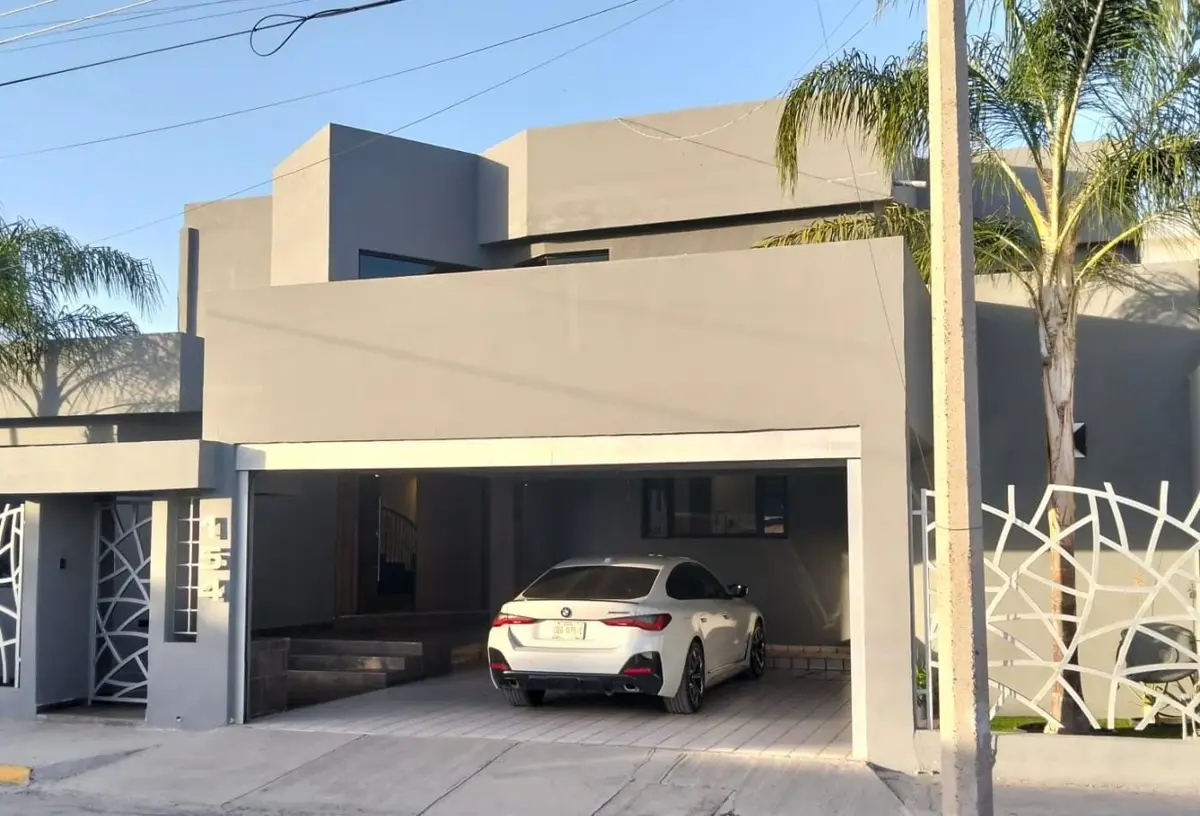 Vista 2 de Casa en Venta en Villa Jardin, Torreón, Coahuila de Zaragoza