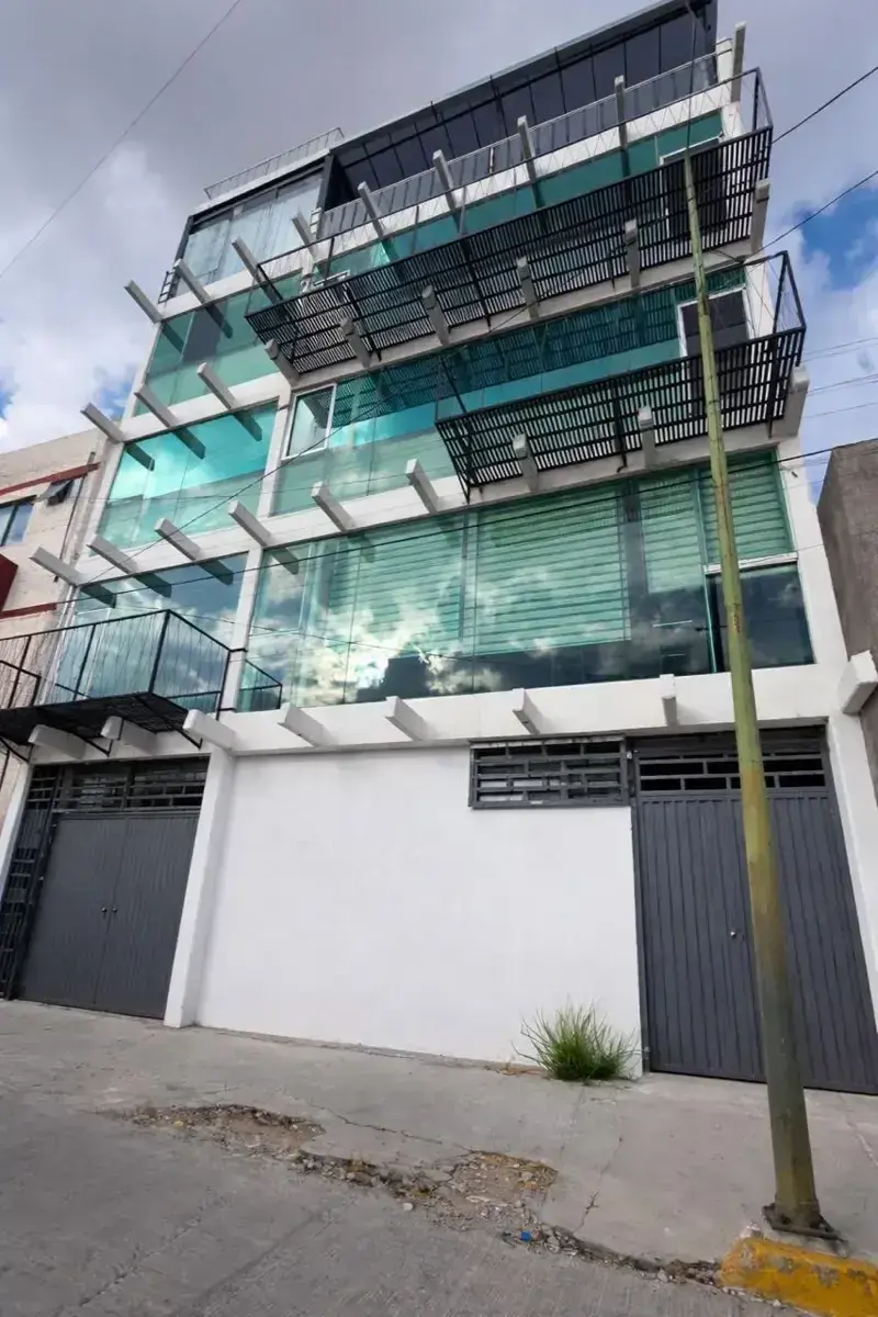Edificio en renta en La Paz, Puebla — foto 1 de 19