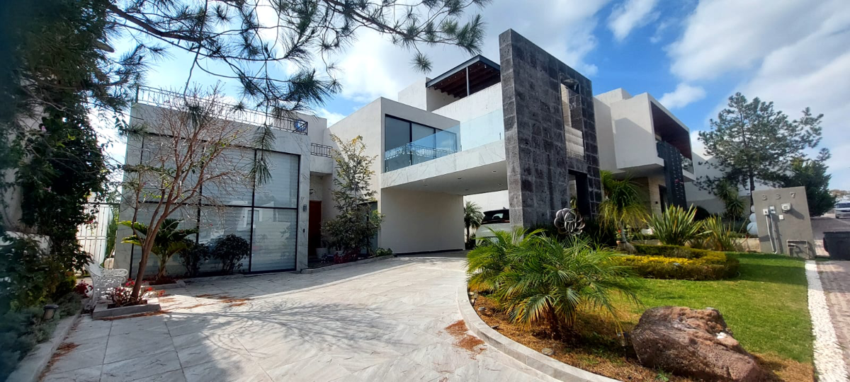 Casa en venta en Country Club Gran Jardín, León — foto 1 de 9