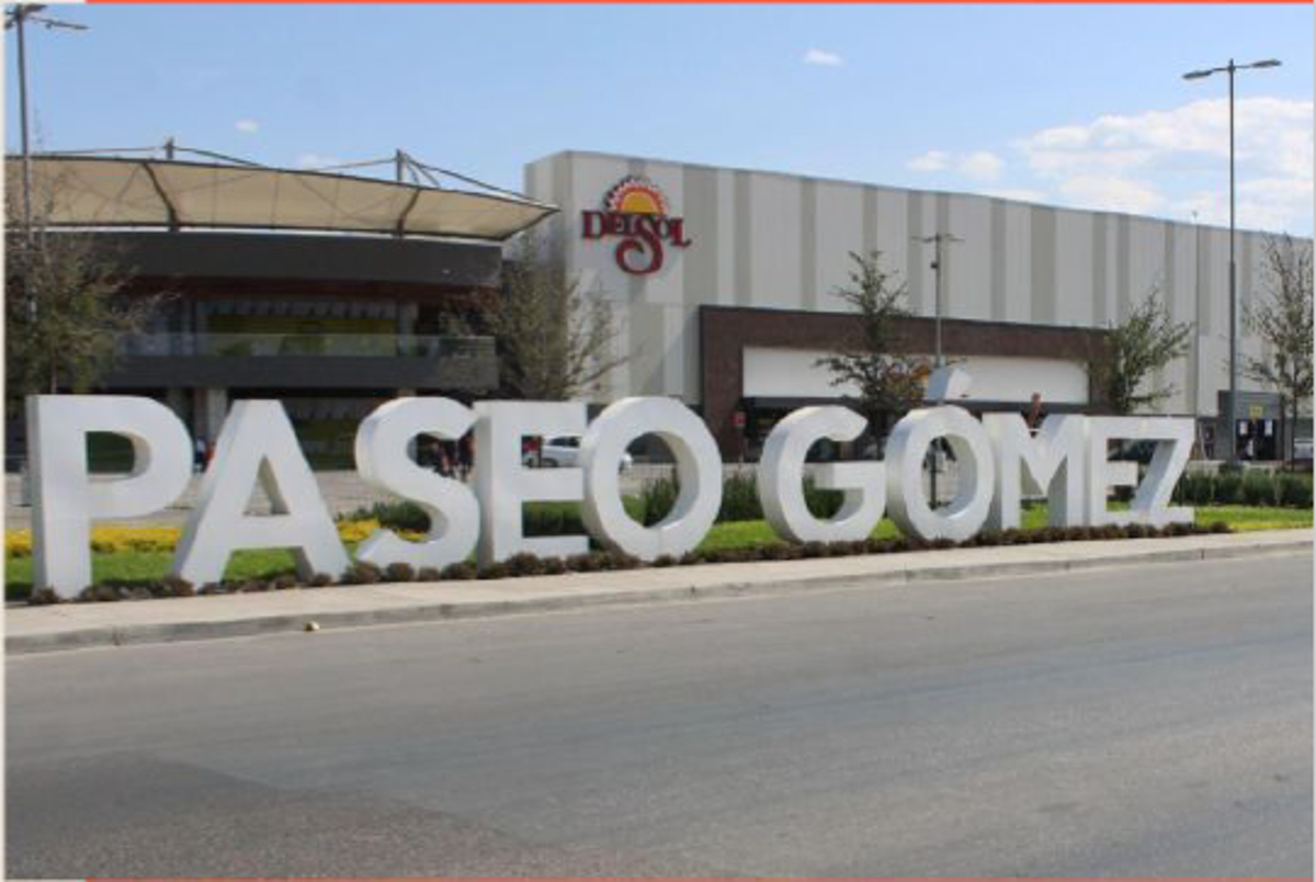 Local en Renta en Plaza Comercial, Residencial Hamburgo, Gómez Palacio Local en Renta en Plaza Comercial, Residencial Hamburgo, Gómez Palacio