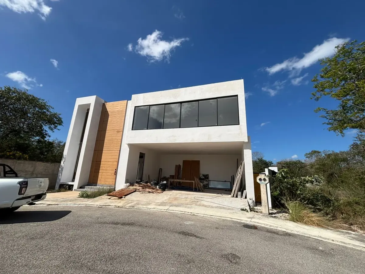 Casa en venta en La Rejoyada, Mérida — foto 1 de 23