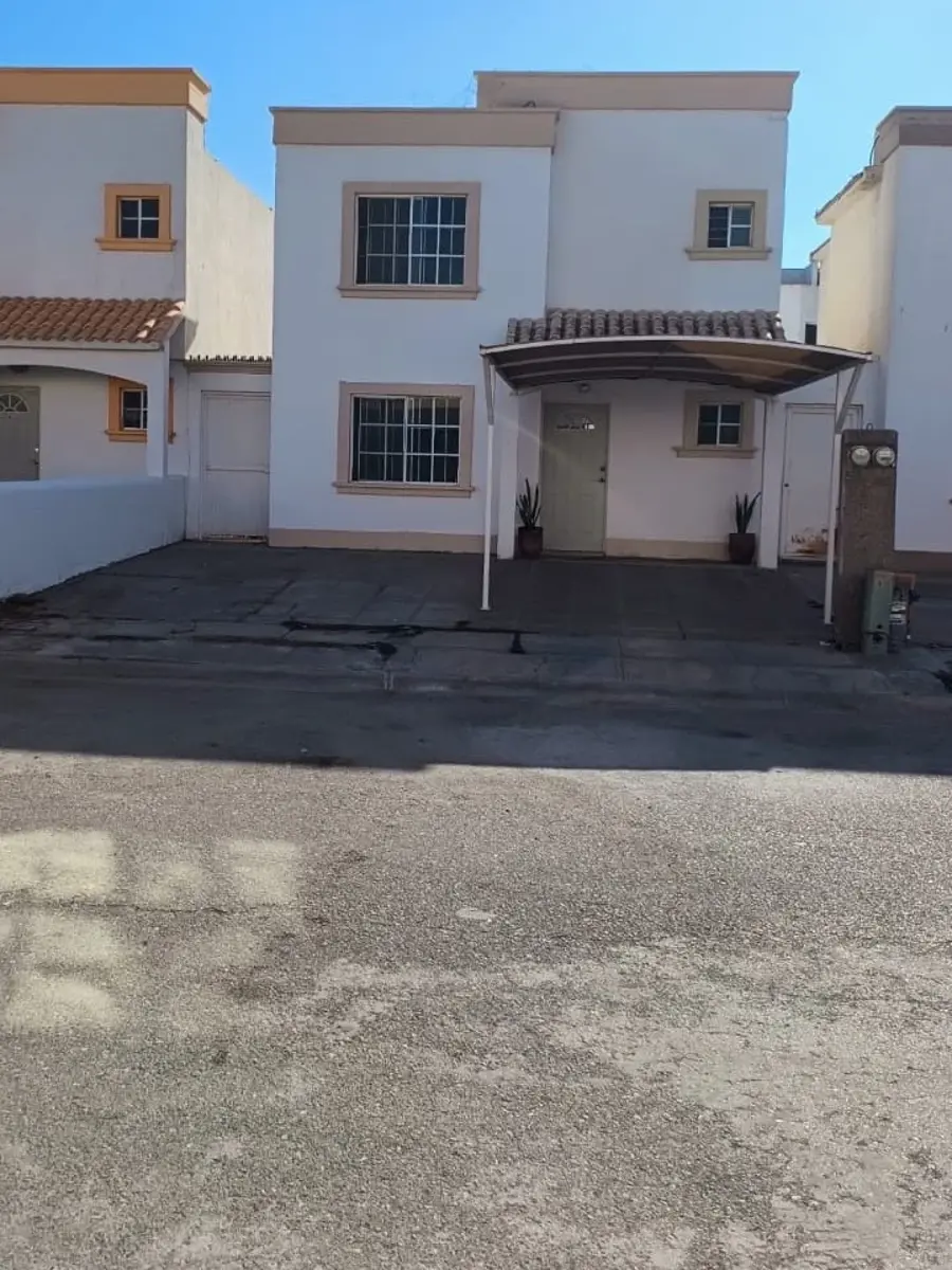RENTA CASA AMUEBLADA EN SENDEROS RENTA CASA AMUEBLADA EN SENDEROS