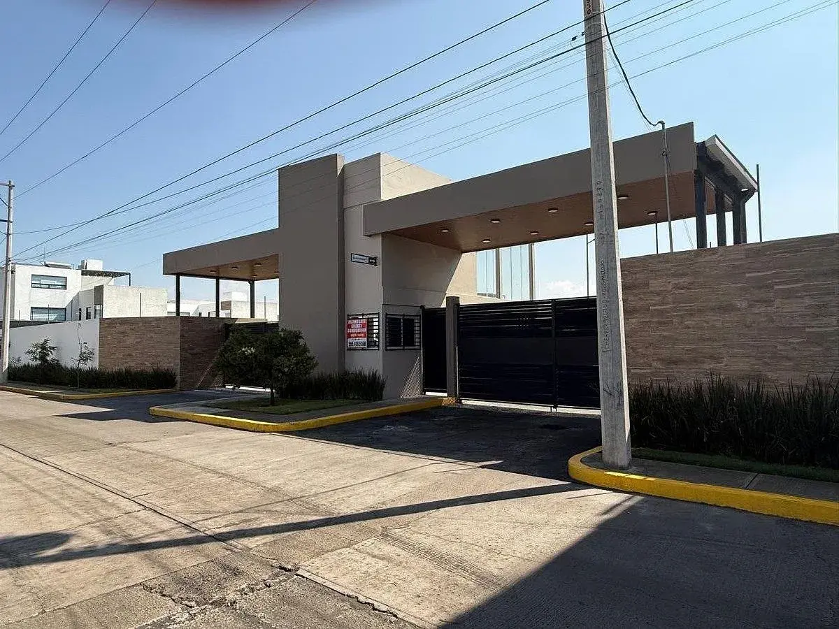 Terreno en venta en La Providencia, Metepec — foto 1 de 11