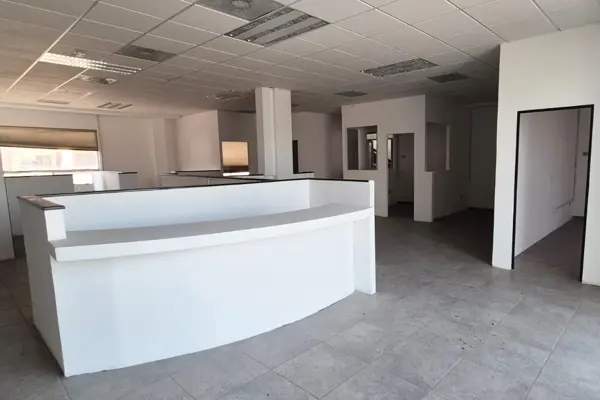 Edificio en renta en Valle Real, Saltillo — foto 3 de 27