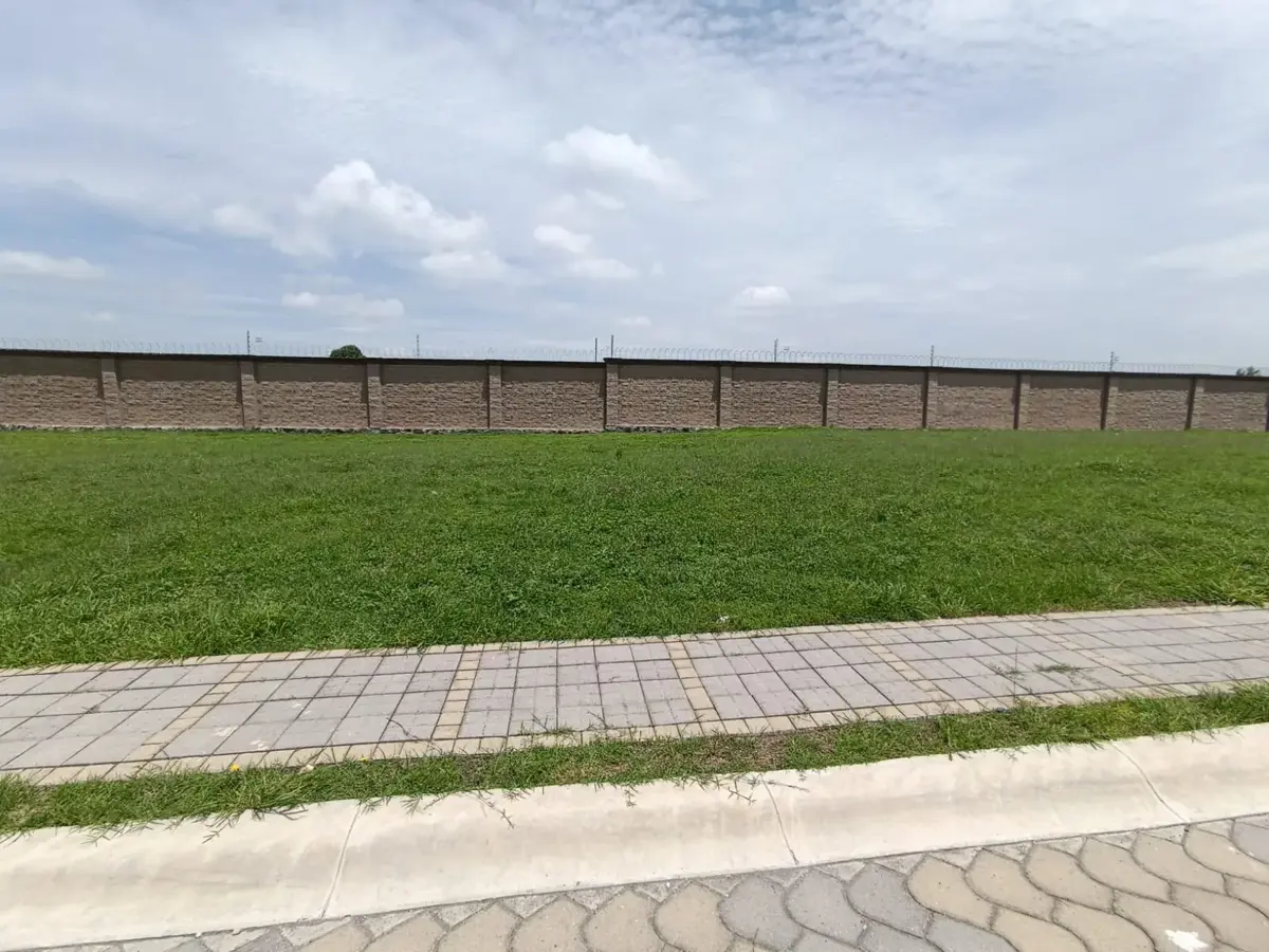 Terreno en venta en Lomas de Angelópolis, Ocoyucan — foto 1 de 7