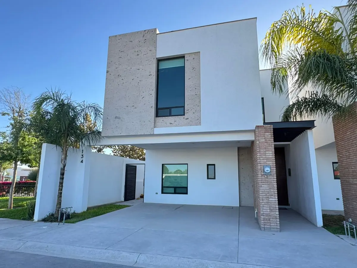 Casa en Venta en La Rioja Residencial, Torreón, Coahuila de Zaragoza Casa en Venta en La Rioja Residencial, Torreón, Coahuila de Zaragoza