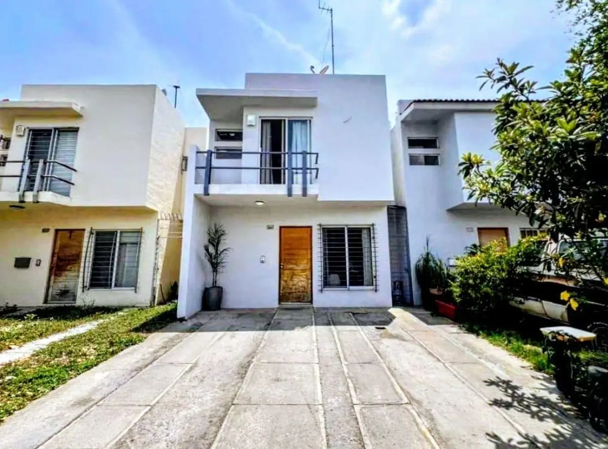 Casa en venta en Jardines de las Fuentes, Zapopan — foto 1 de 8