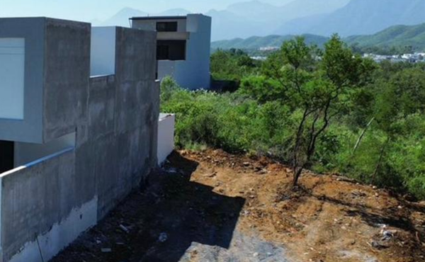 Terreno en Venta en AYSSO, Santiago, Nuevo León 2