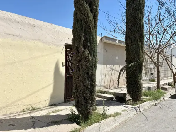 CASA VILLA JARDIN