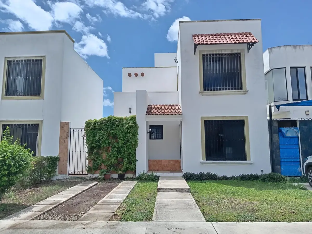 Casa en venta en Gran Santa Fe, Mérida — foto 1 de 28