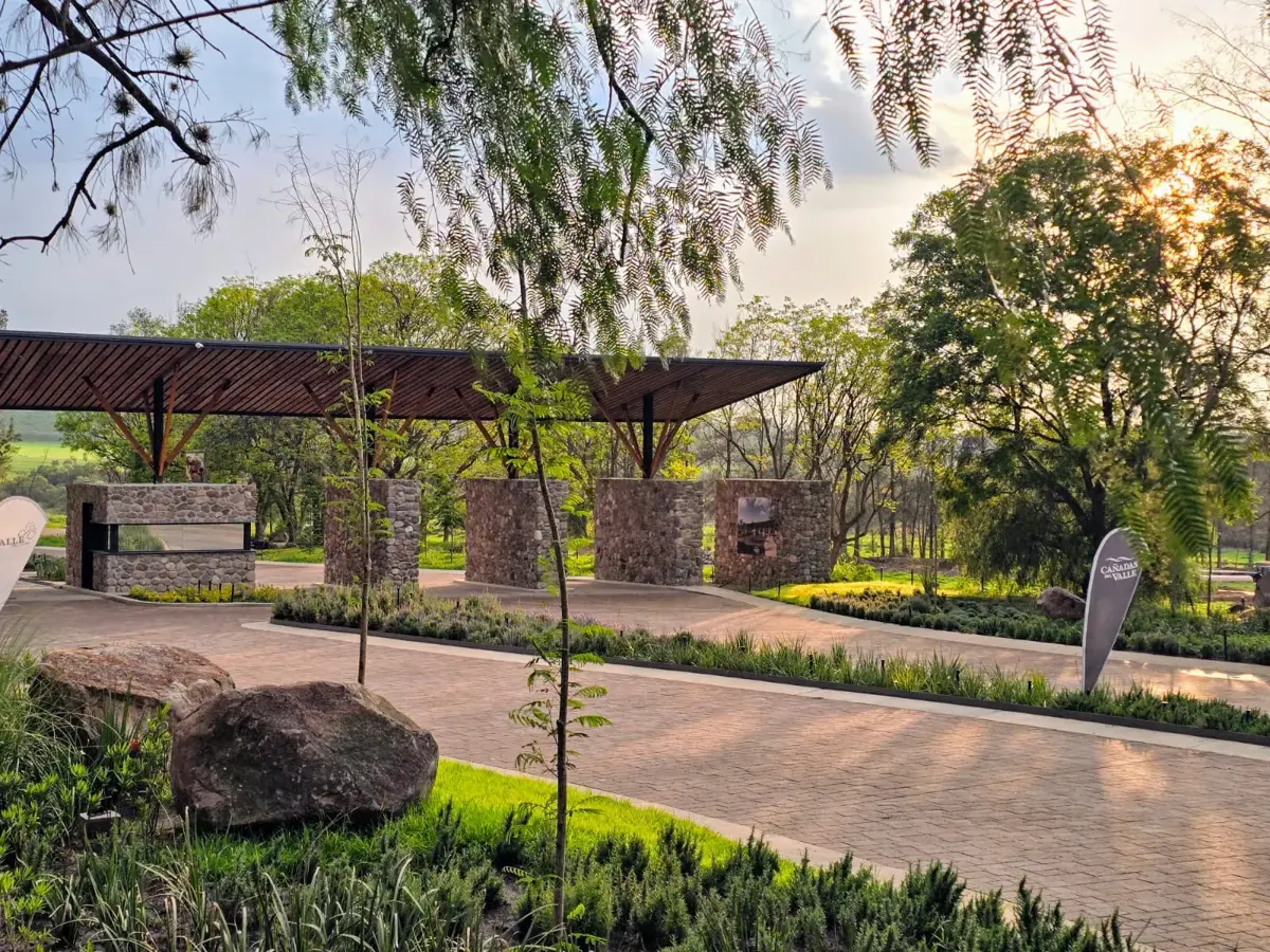 Terreno en venta en Cañadas del Arroyo, Corregidora — foto 1 de 15