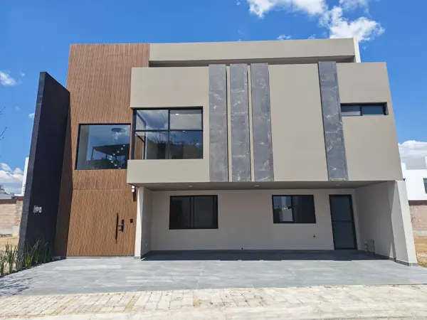 Casa en venta en Lomas de Angelópolis II, San Andrés Cholula — foto 2 de 44