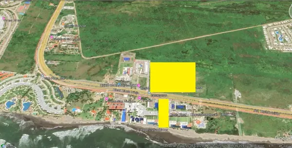 Terreno Residencial y comercial con frente de playa — foto 1 de 10