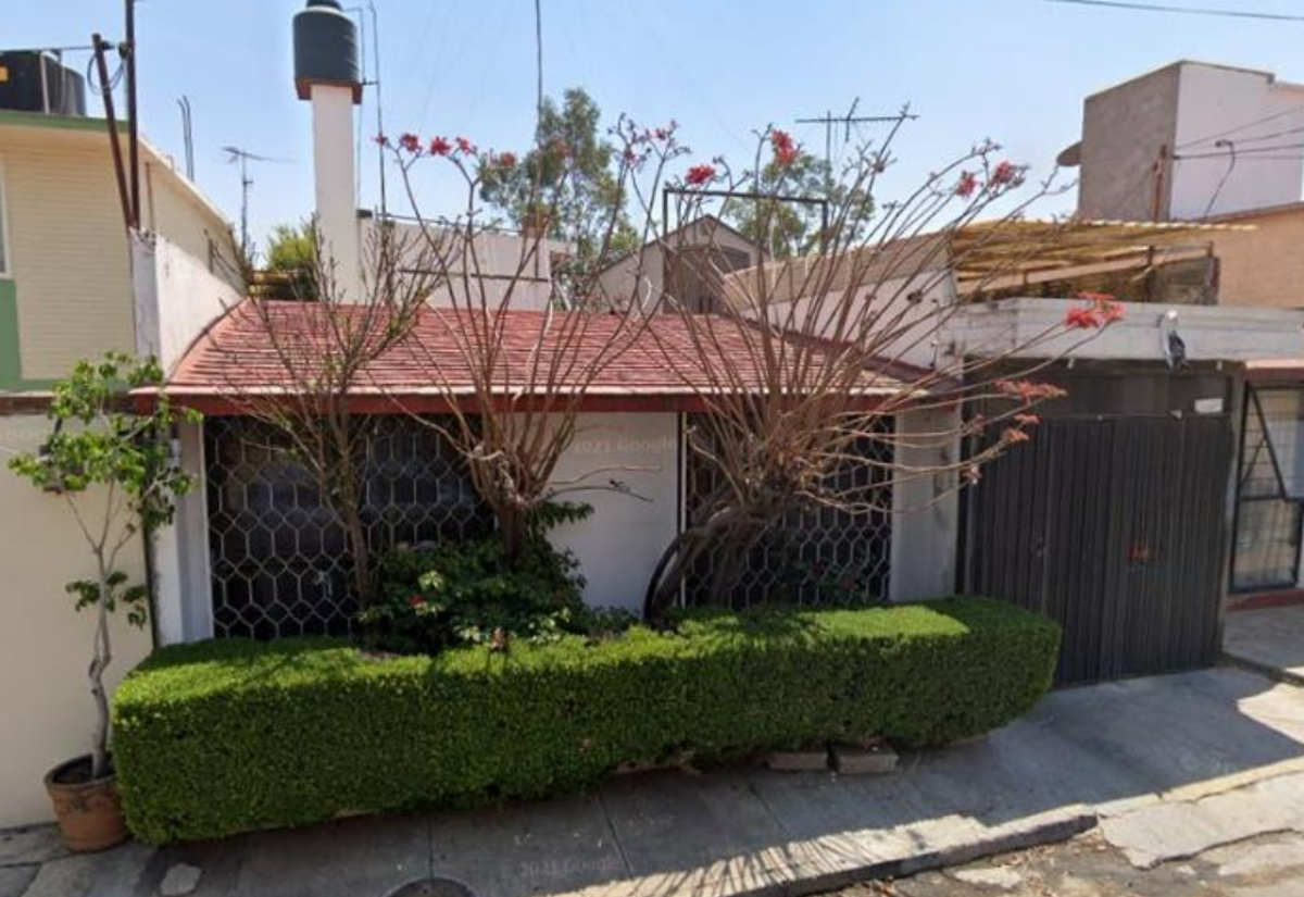 Casa en venta en Parque Residencial Coacalco 1a Sección, Coacalco de Berriozábal — foto 1 de 17