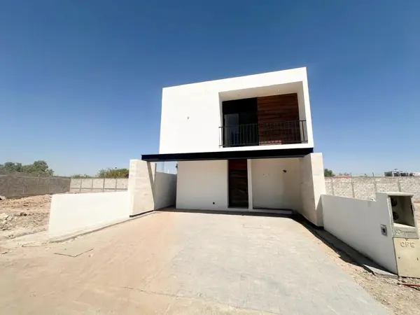 Casa en venta en Los Portales, Torreón — foto 3 de 23