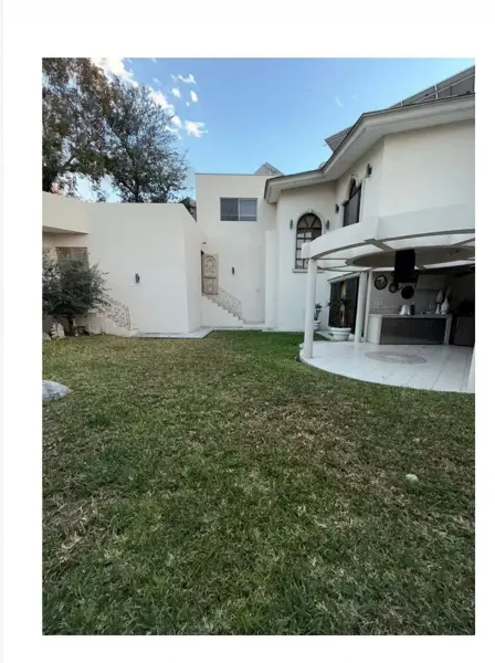 Casa en venta en Lomas del Valle, San Pedro Garza García — foto 2 de 6