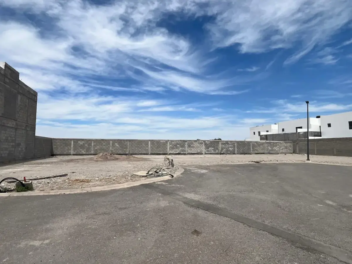 Vista 2 de Exclusivos terrenos residenciales en el sector norte