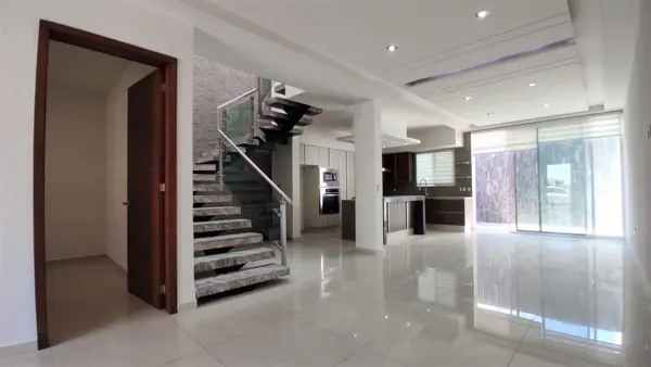 Casa en venta en La Cima, Zapopan — foto 3 de 16