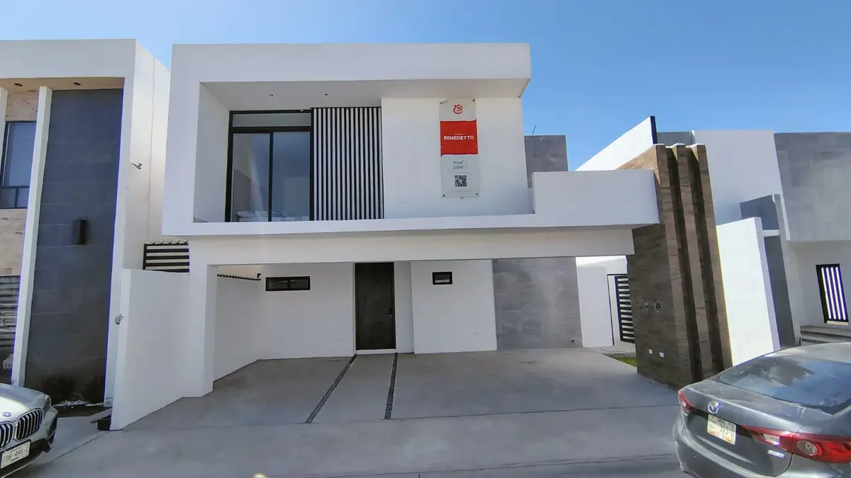 Casa en venta en Villas del Renacimiento, Torreón — foto 1 de 24
