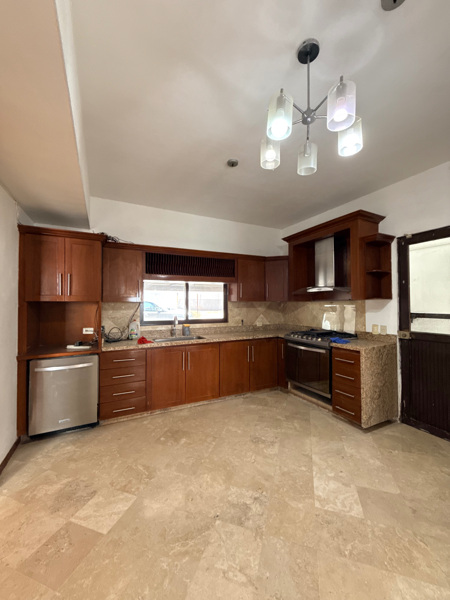 Casa en venta en Residencial la Hacienda, Torreón — foto 3 de 16