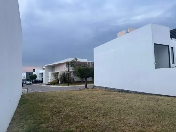 Terreno en venta en Lomas de Angelópolis, San Andrés Cholula — foto 2 de 23